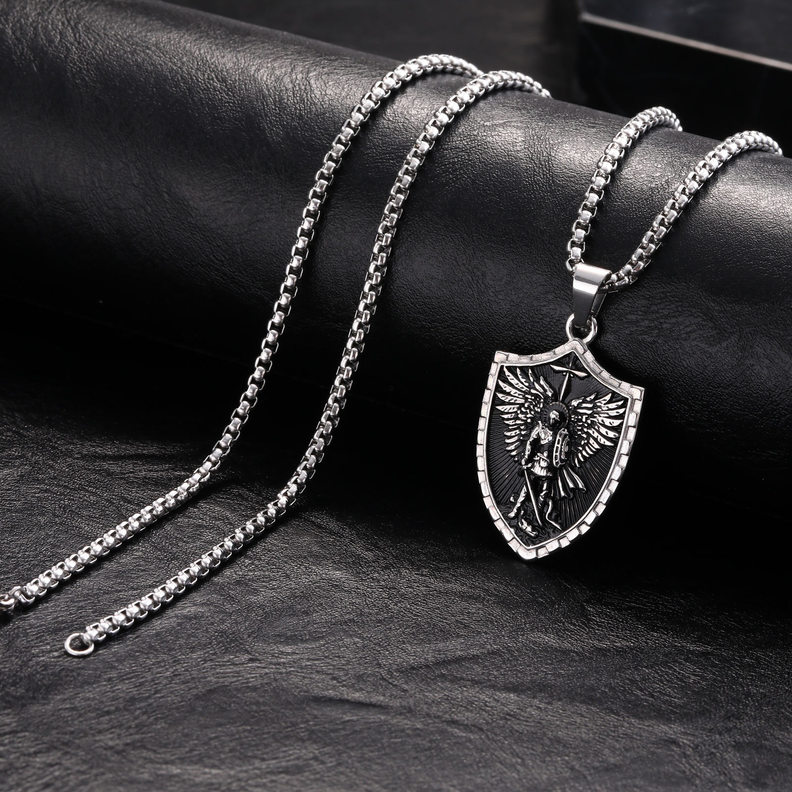 Women'S Fashion In The 60S - Vnox Archangel Saint Michael Shield Pendant