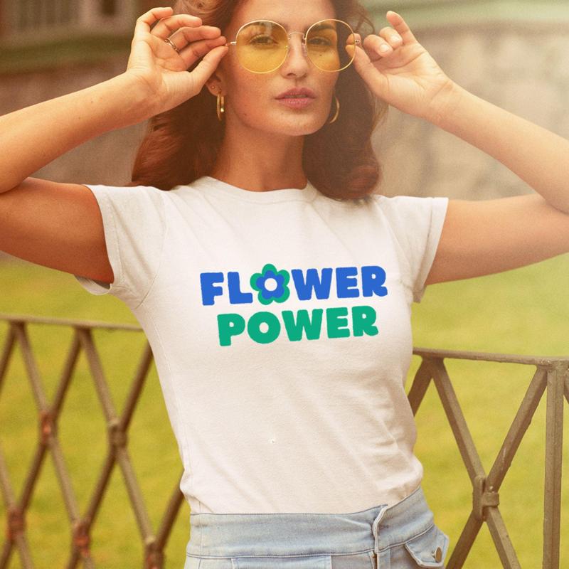 Women'S Fashion In The 60S - Flower Power T Shirt Hippie Floral