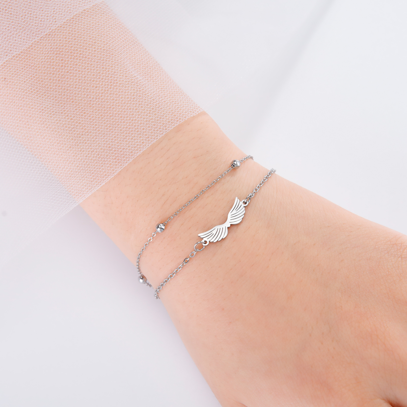 Lucktune Angel Wing Pendant Br - Women Fashion Trend 2025 のレビューと価格
