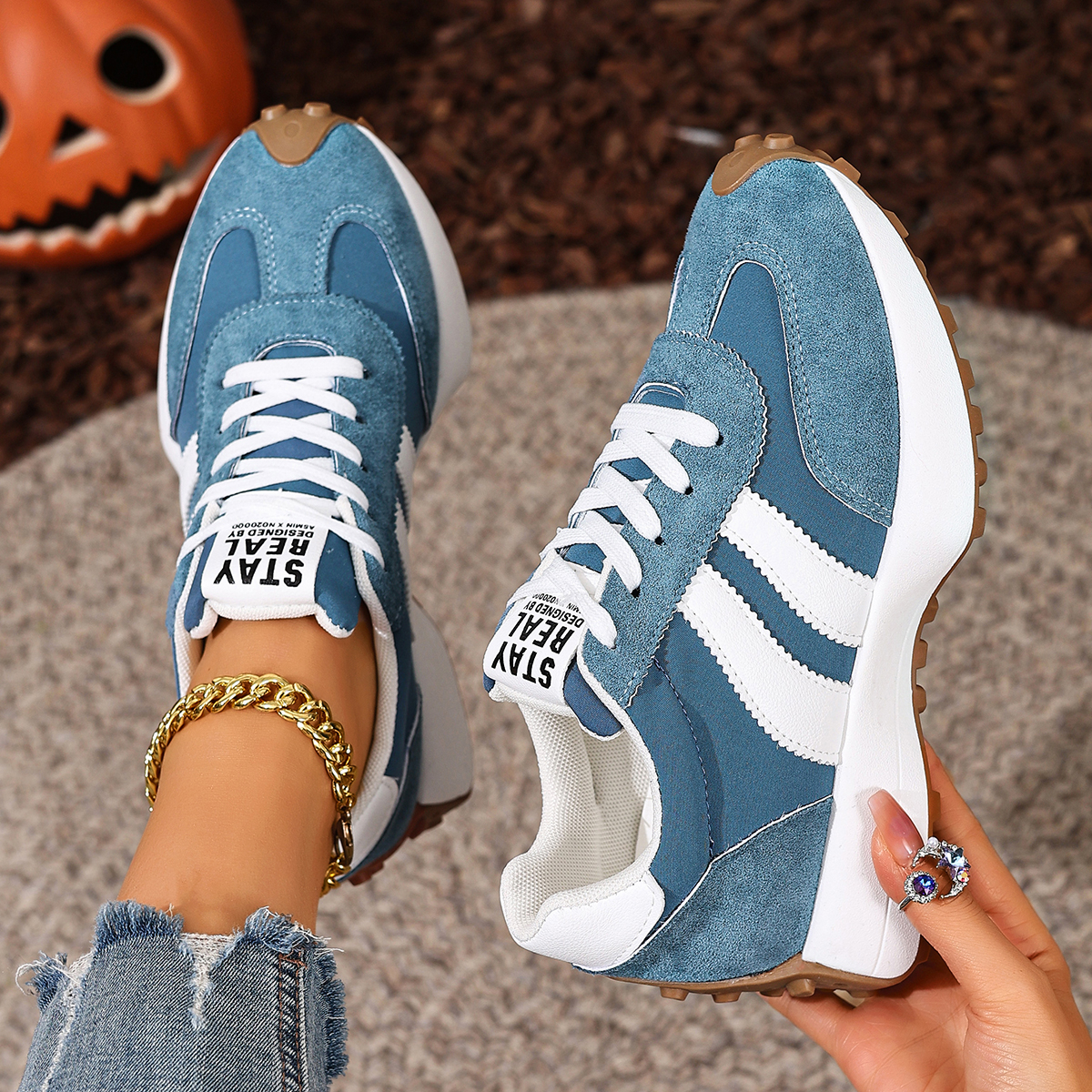 Trend Women Sneakers 2025 New  - Women Fashion Trend 2025 のレビューと価格
