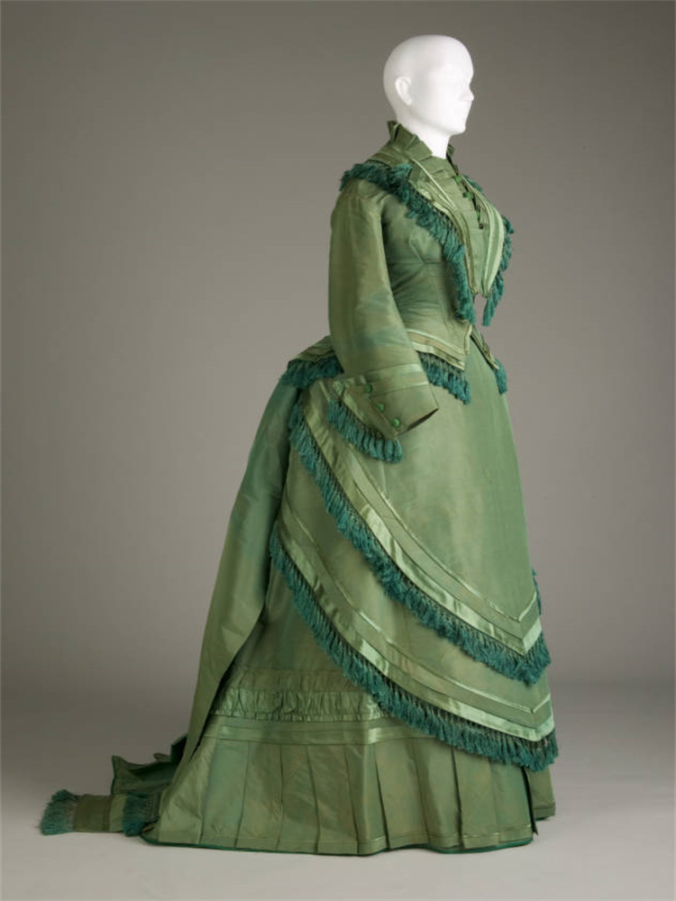 1870s Victorian Fashion Green  - Women'S Fashion Victorian のレビューと価格