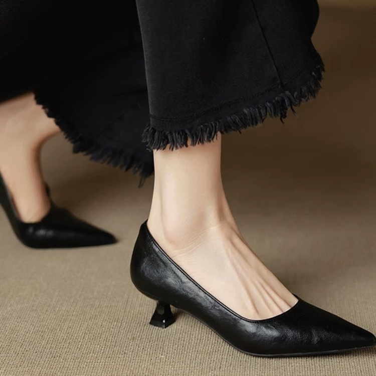 Simple Stiletto Single Shoes A - Women Fashion Wear のレビューと価格