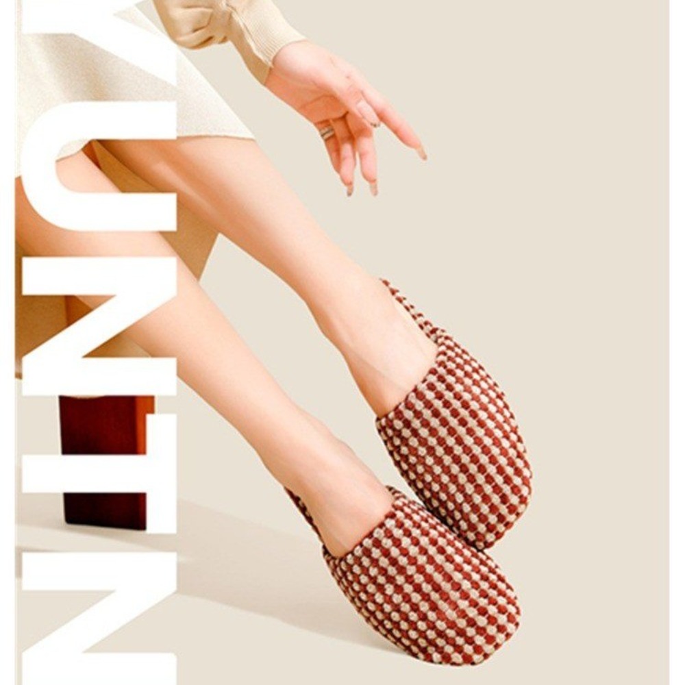 Comfortable and Warm Satin Cot - Women Fashion Brand のレビューと価格