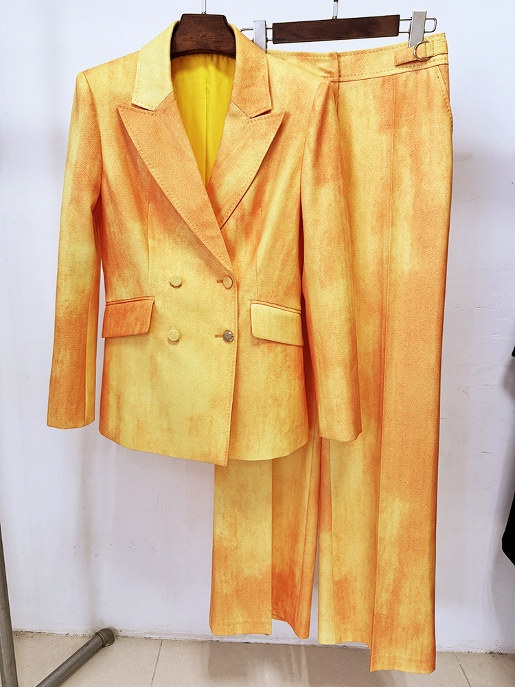 VC Women Orange Double Breaste - Tie Dye Two Piece のレビューと価格