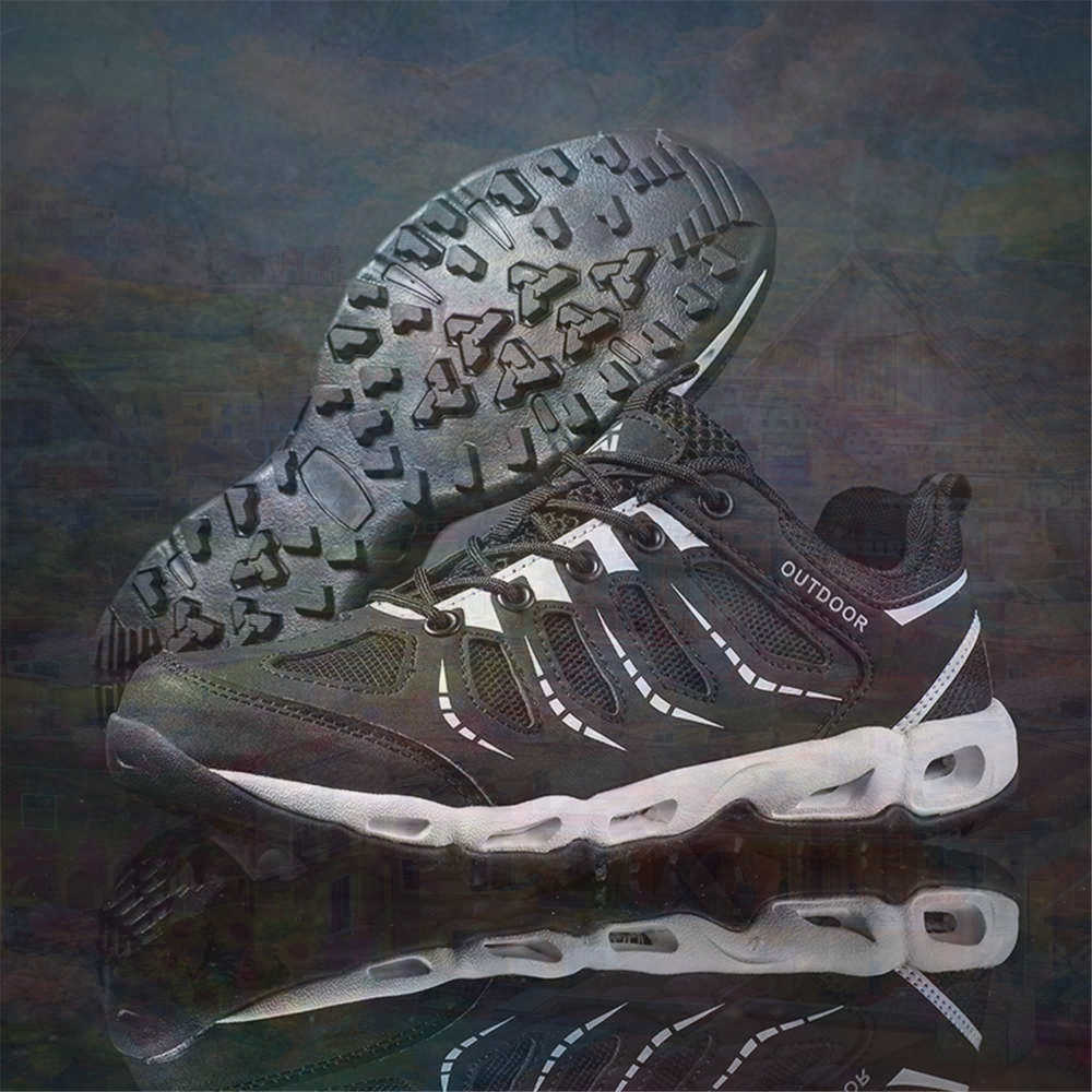Sumer Round Tip Silver Sneaker - Women Fashion Name Ideas のレビューと価格