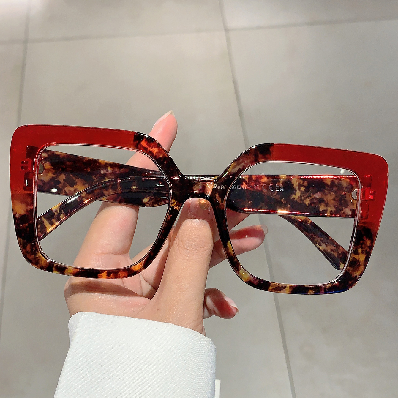 GM LUMIAS Oversized Square Gla - Women'S Fashion Glasses Non Prescription のレビューと価格