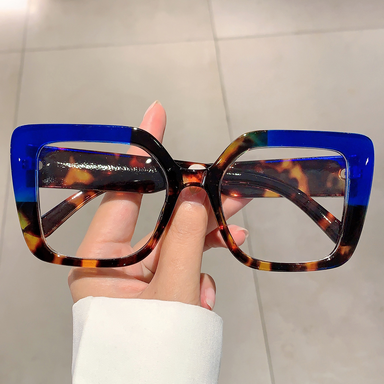 GM LUMIAS Oversized Square Gla - Women'S Fashion Glasses Non Prescription のレビューと価格