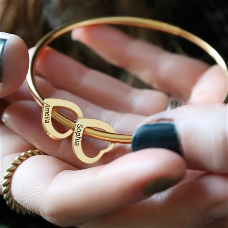 Customized Heart Charm Bracele - Women Fashion Name Ideas のレビューと価格
